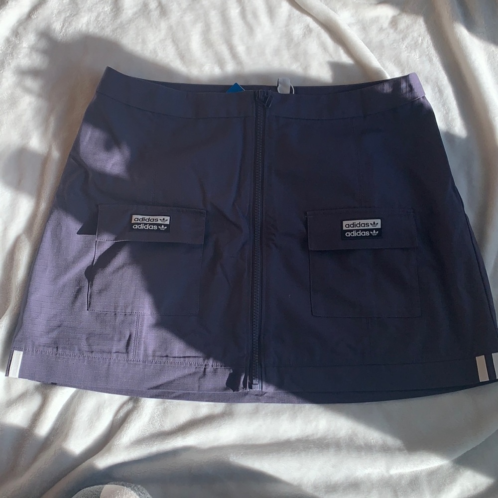 Adidas purple zip pocket skirt NWT size women’s M